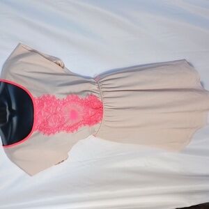 Express women’s queen sugar dress with lace hot pink pattern~ Size Small, lined